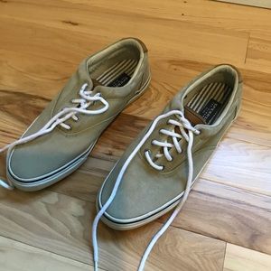 Sperry top siders